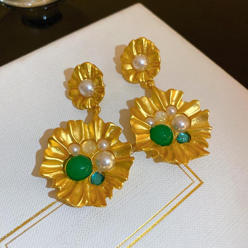 Vintage Court-Style High-End Retro Earrings for Women