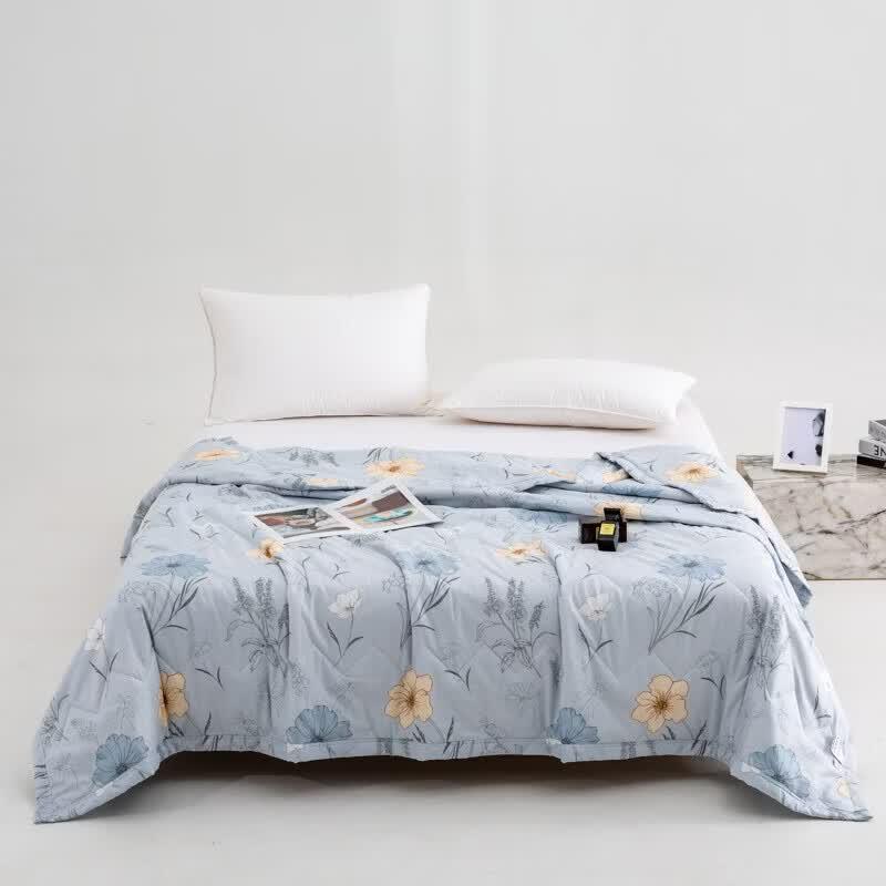 FIRS Floral Design Cooling Quilt