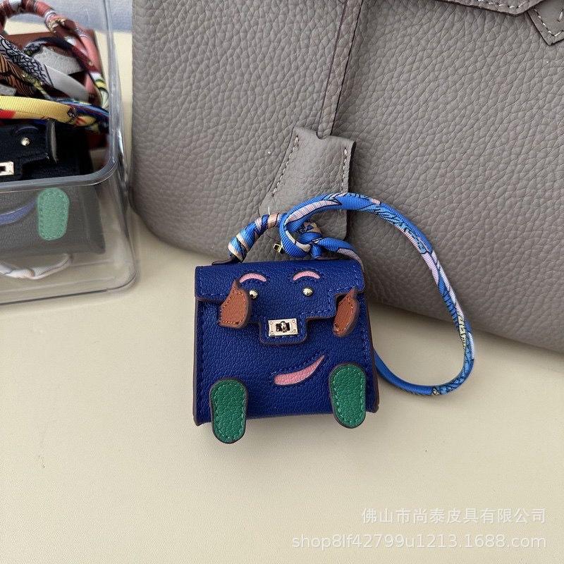 Mini Doll Airpod Earphone Cover Cross-border Explosion Bag Pendant Keychain Car Ornament