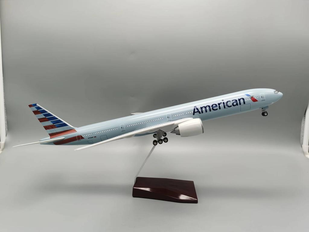 Decorate Airplane 47CM 1/157 For American Airlines (USA) Airplane Model 777 B777 Plastic Resin Replica Plane Model Collection