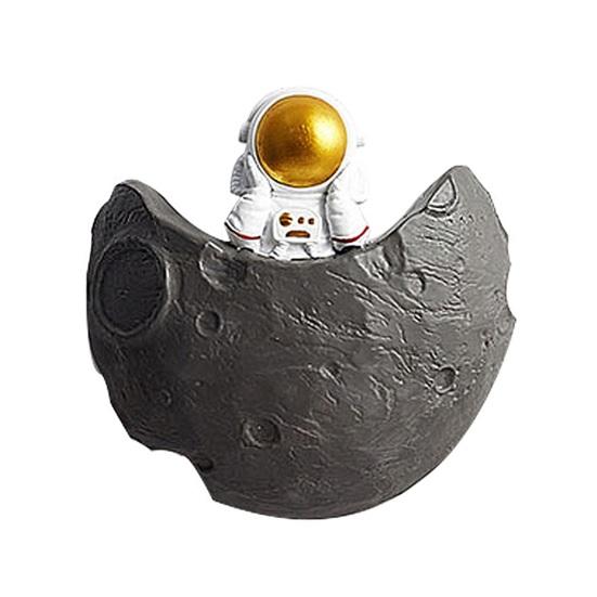 Three Dimensional Wall Decoration Astronaut Moon Resin Craft 3D Space Theme Hanging Ornament Kids Room Decor