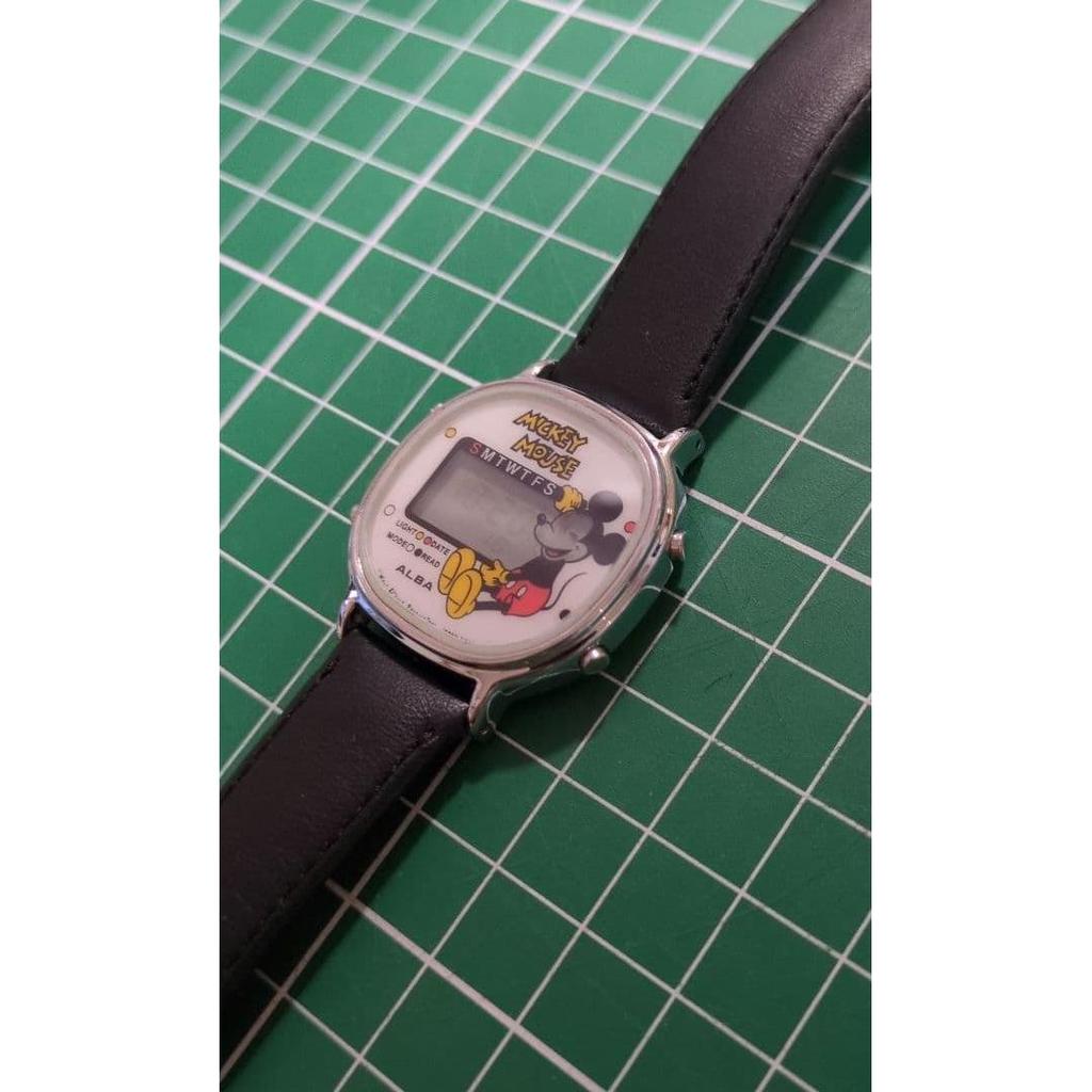 Used [Showa Retro, Beautiful Condition] Mickey Mouse Watch ALBA SP050A