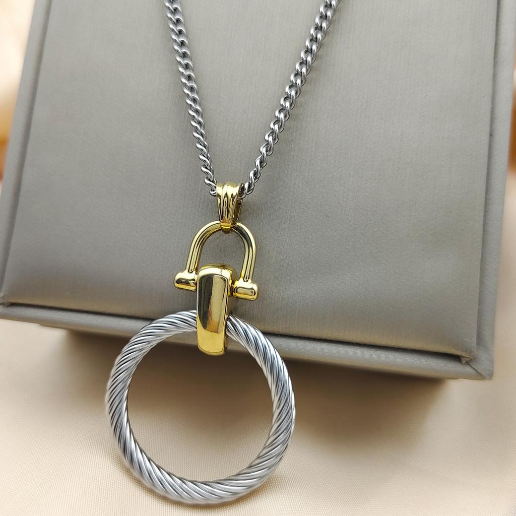 Creative Fashion Trend Round Cable Twisted Circle Pendant Stainless Steel Women's Versatile Clothing Necklace