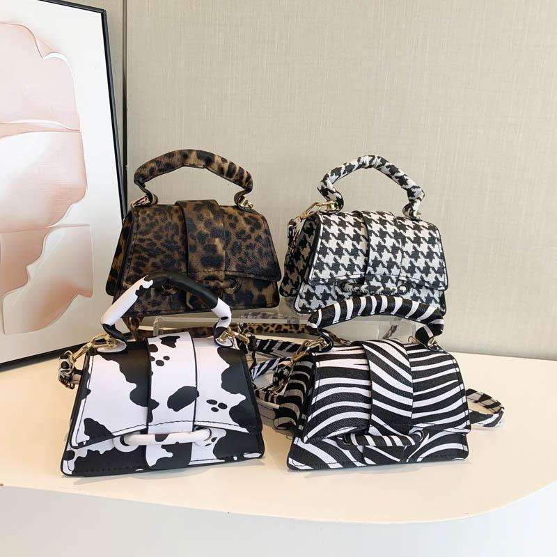 High-end Small Crossbody Bag For Women Versatile Fashionable Daily Handbag