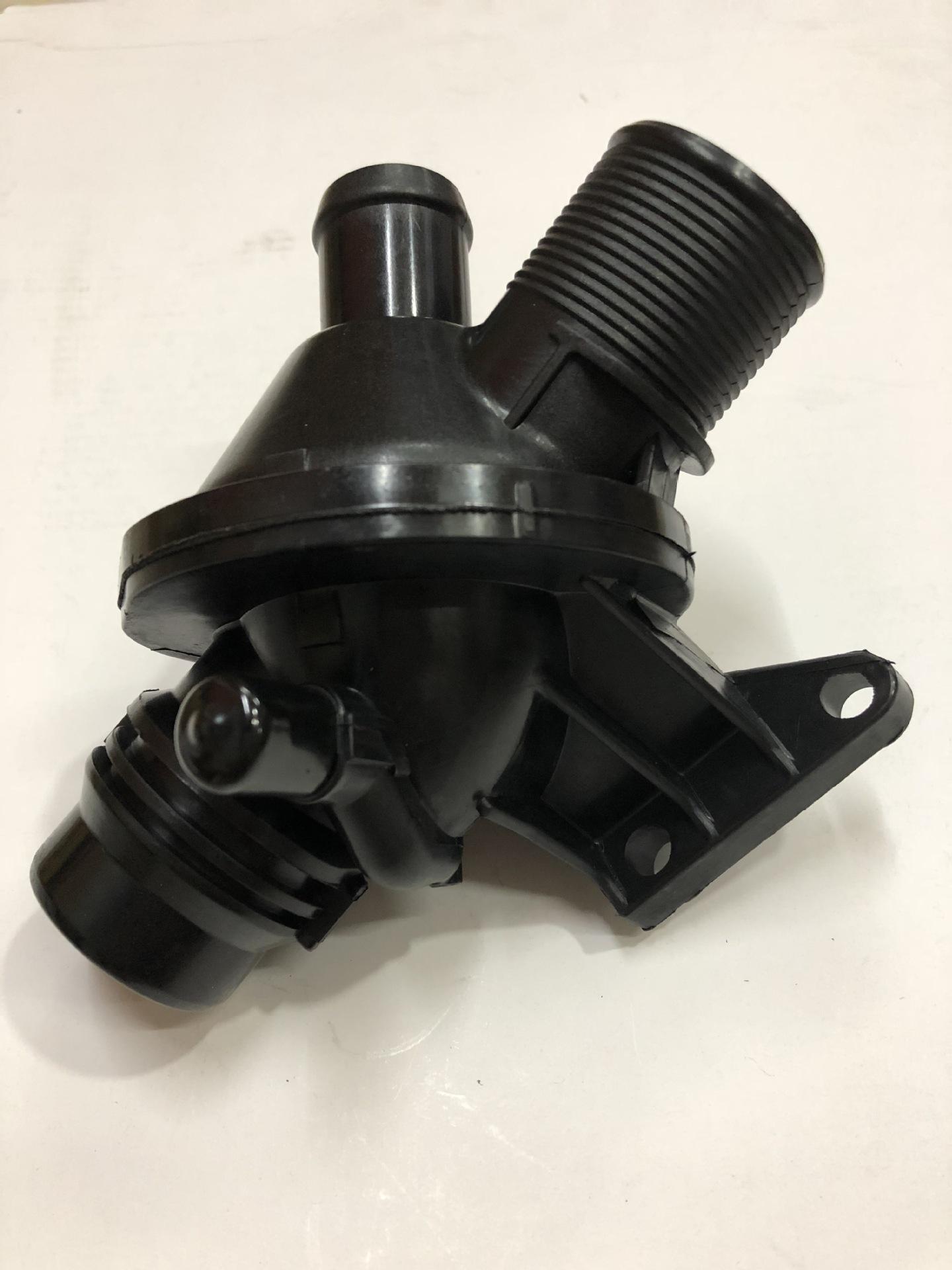 

BMW 5 серии F10 Узел термостата охлаждающей жидкости - Высокая термостойкость (108°F) 11538648791 11 53 8 635 689 11 53 7 588 257