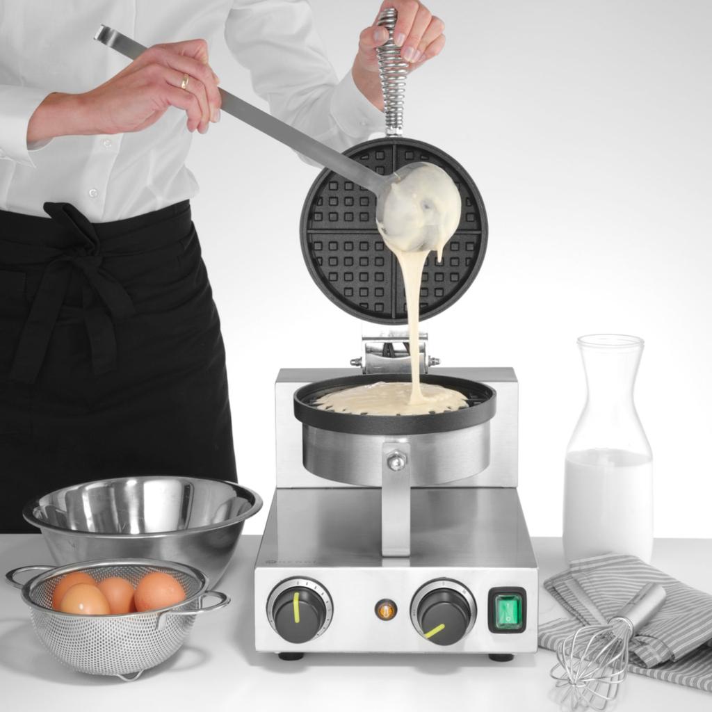 Single Round Waffle Maker for Belgian Waffles, Teflon, Diameter 190 - Hendi 212172
