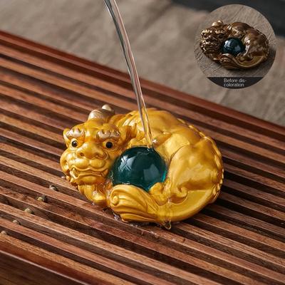 Měnící barvu Pixiu přitahující bohatství - Ručně vyráběná pryskyřičná řemeslná práce Feng Shui Domácí dekorace Mini příslušenství ke KungFu čajovému stolku Dárek