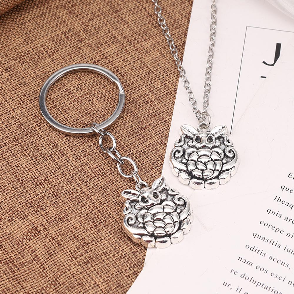 Personalized Hollow Knight Charm Collarbone Chain - Retro Metal with Drip Oil Finish