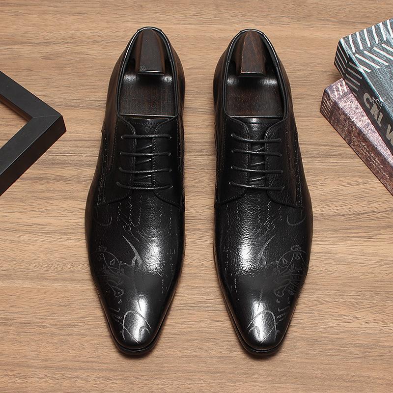 Fashion Italian Style Hand Painted Letter Men Shoes Genuine Cow Leather High Quality Formal Dress Shoes Loafers Business Wedding Shoes