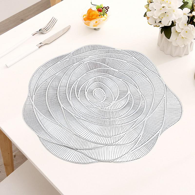 Flower Rose Round Placemats Restaurant Hollow PVC Decoration Meal Mat Anti-hot Dining Table Steak Plate Gold