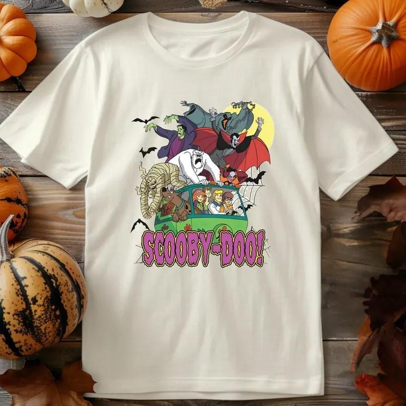 

Vintage Halloween Van Graphic Tee Scary Monster Chase Shirt Cotton L