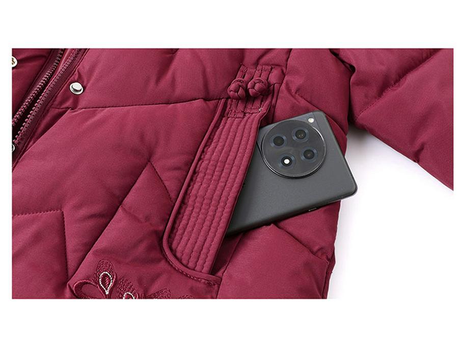 70-Year-Old Mom's New Style Hooded Winter Cotton Jacket: Thick, Warm, and Padded for Middle-Aged and Elderly Women