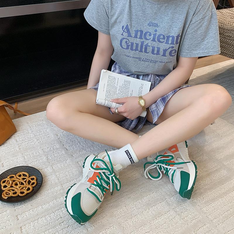 Sneakers women's summer 2025 new super fire versatile non-slip casual women's shoes soft sole lightweight running white shoes