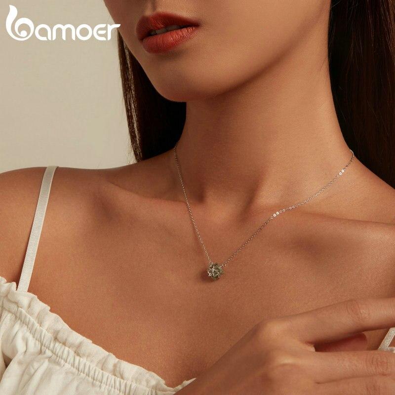 BAMOER 925 Sterling Silver Light Green Four-leaf Clover Pendant Necklace Lucky Neck Chain for Women Trendy Fine Jewelry