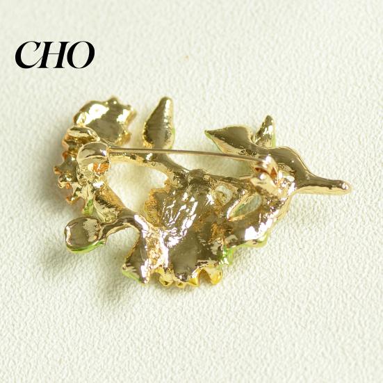 Durable Enamel Pin Brooch Coloring Three Chrysanthemums Design Zinc Alloy Lightweight Coats Suits Sweaters Dresses Badge Party Accessory Dress