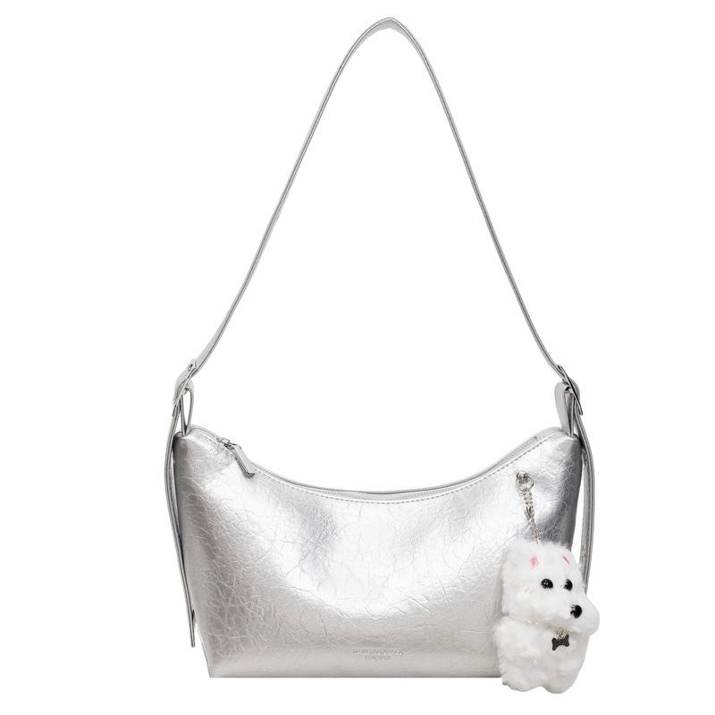 Trendy underarm bag, new fashion trend, large-capacity tote bag, commute to work and leisure shoulder bag.