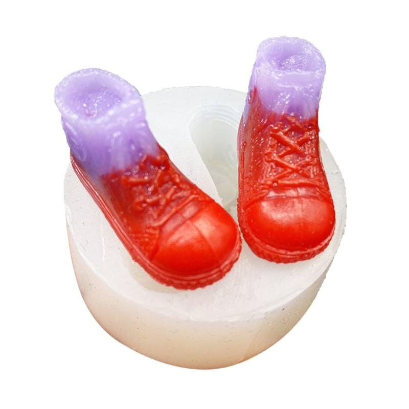 Stampo in silicone a forma di scarpe carine Stampo decorativo per ciondolo Stampo in silicone epossidico fatto a mano Stampi in resina epossidica Realizzazione di artigianato