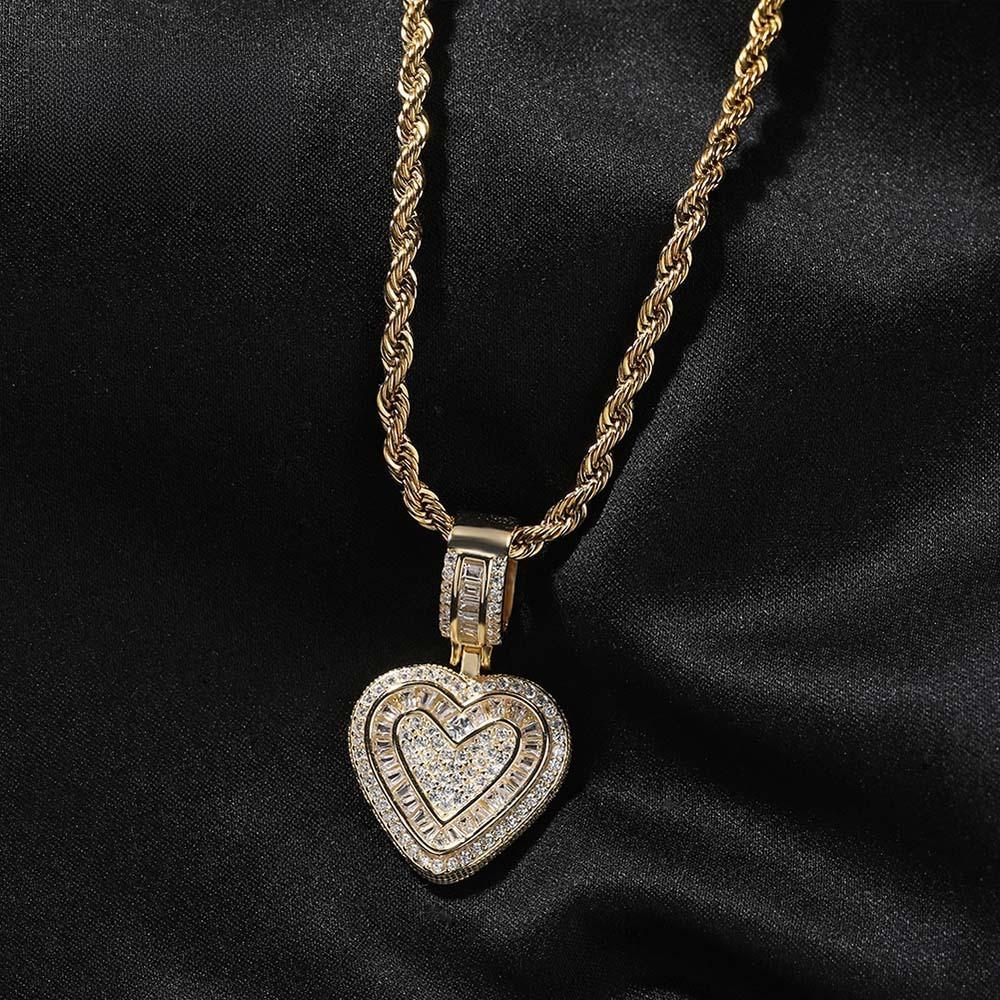 Niche Design Rock Sugar Love Pendant Wind Light Luxury Copper Inlaid Zircon Heart Pendant Necklace Hip Hop