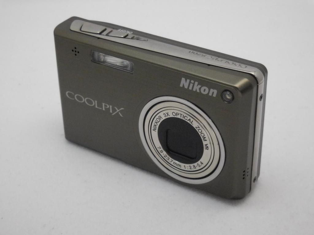 Nikon Digital Camera COOLPIX S700 Urban Black COOLPIXS700