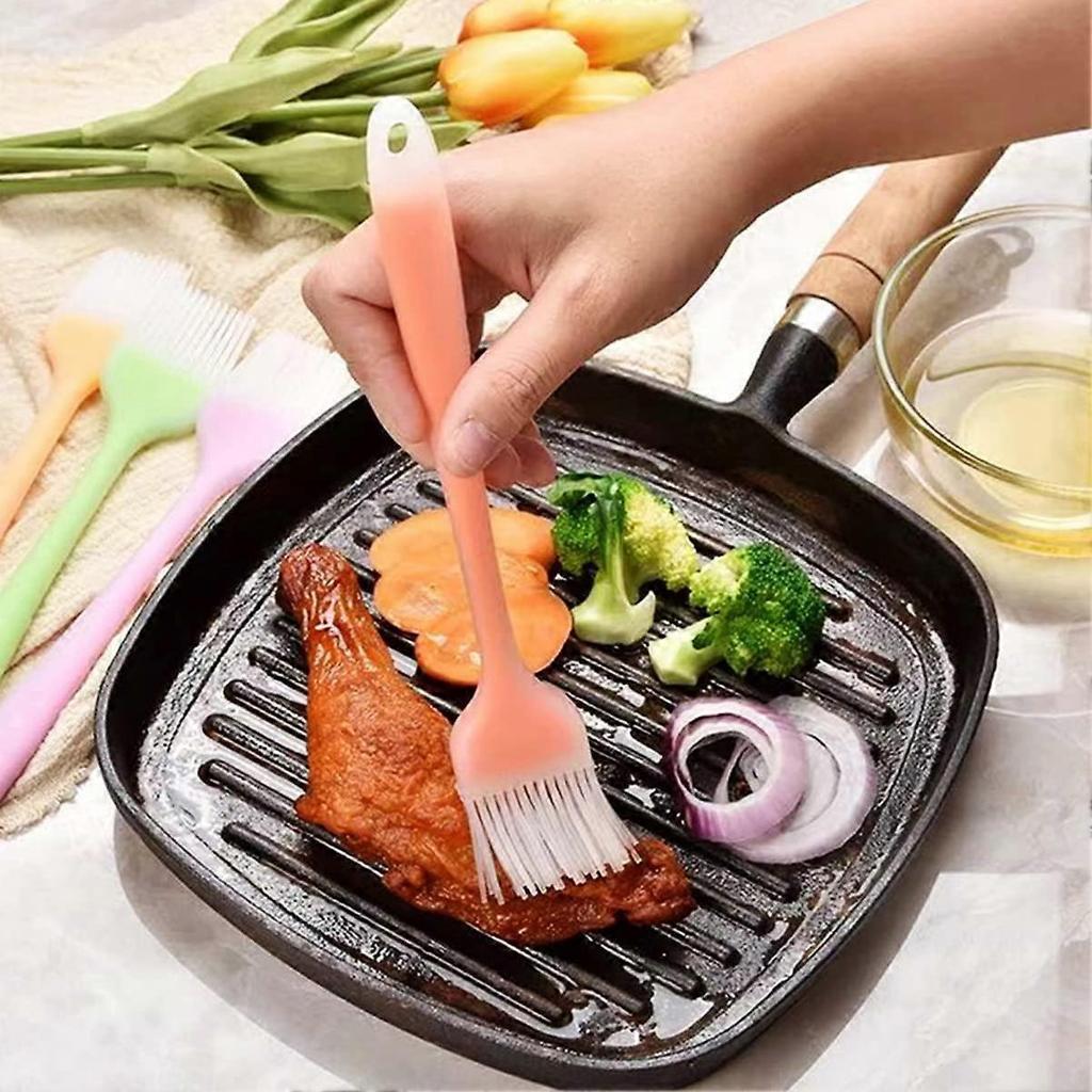 4PCS Oil Spray Bottle Oil Spray Olive Oil Dispenser With Pastry Brush Silicone Kitchen Brush BBQ Brush