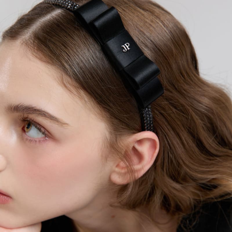 

Жан Поль Кларисс Делла Кристальная лента для волос JP-24-476HB black