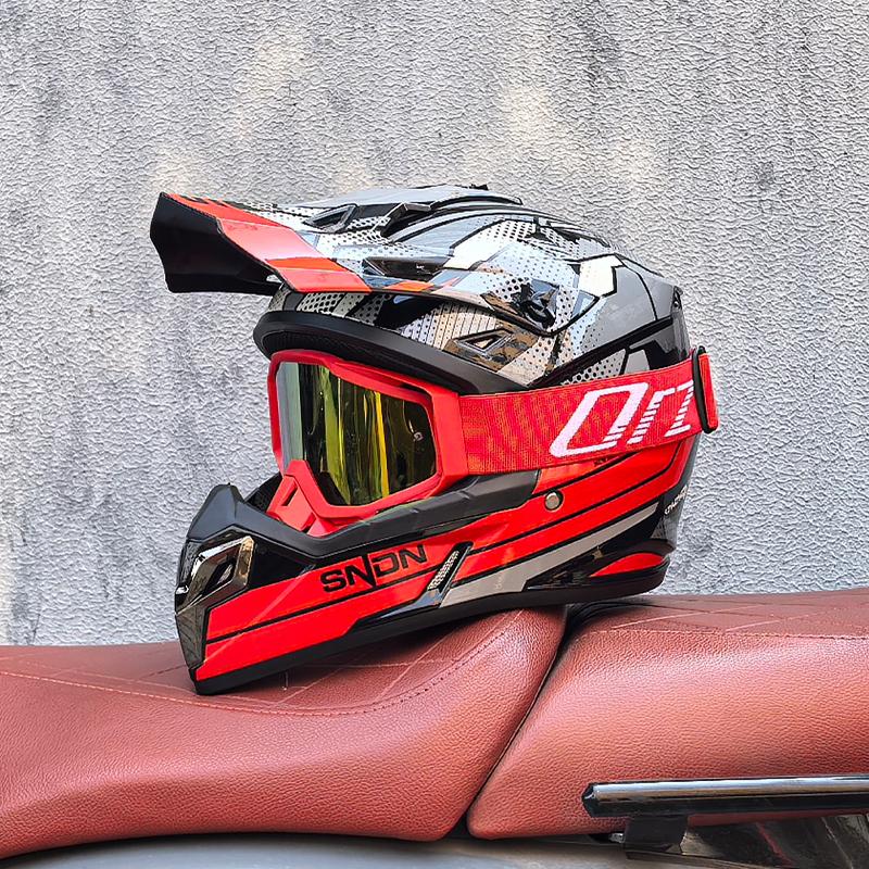 ORZ new off-road helmet motorcycle mountain descent helmet