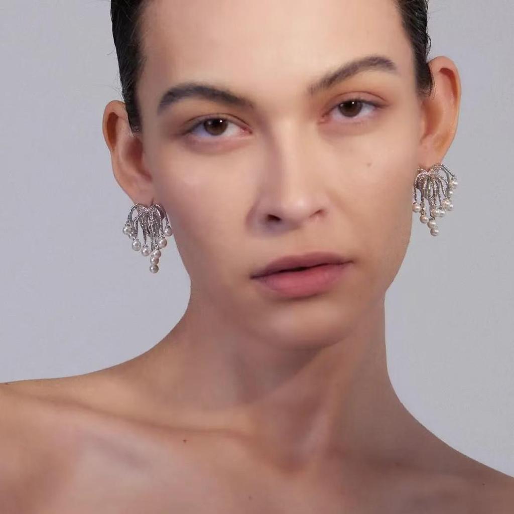 Von Sternen inspirierte Perlenohrringe: Modisch, High-End, Leichter Luxus mit einer exquisiten Note