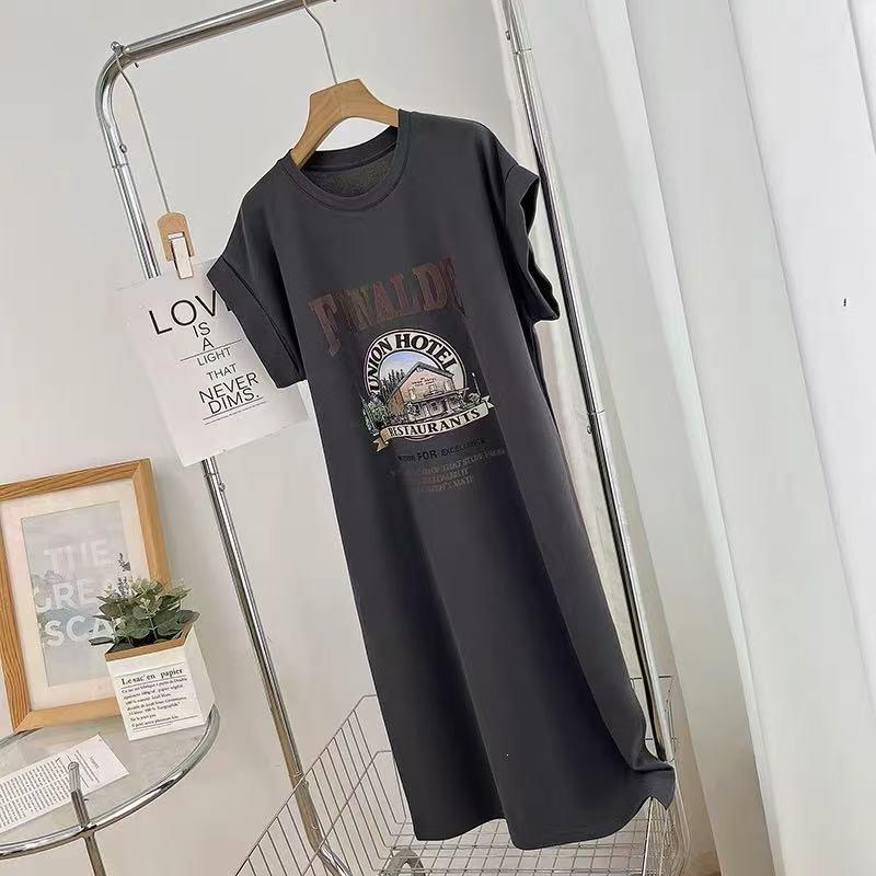 T-shirt à manches courtes Été Lâche Mi-longue Longueur genou Robe fendue pour femme