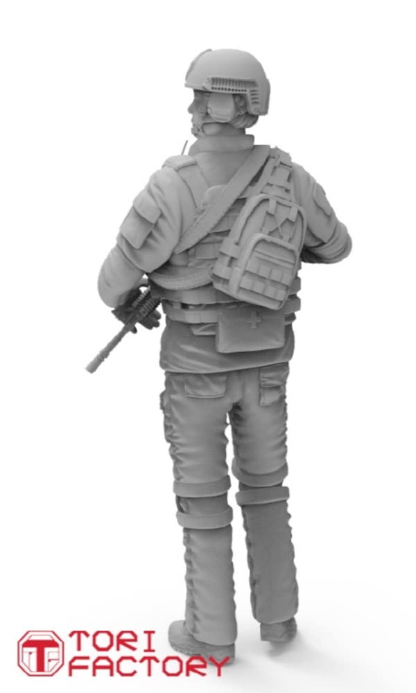 Tori Factory 1/35 Military Miniature Series Japanese Volunteer Soldier 1 Resin Kit MF-31A Molded Color