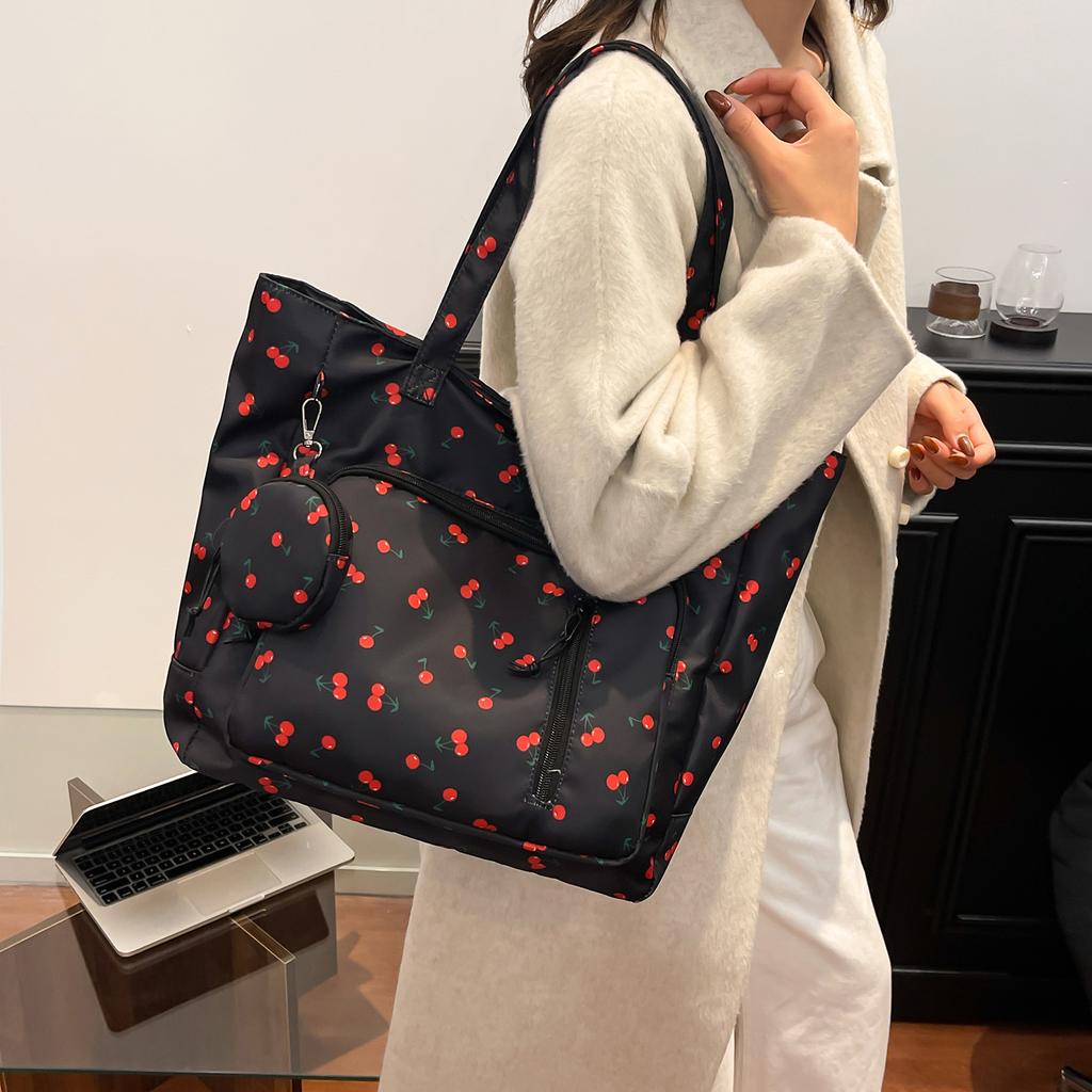 2025 New Fashionable Foreign Floral Large-capacity Shoulder Bag Simple and Portable Autumn and Winter Versatile Trend Handbag