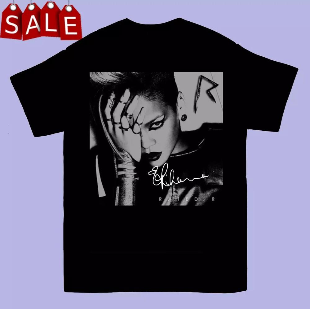 

Хлопковая черная футболка с коротким рукавом Rihanna Signature S-5XL Подарок фанатам HH03361 Унисекс S