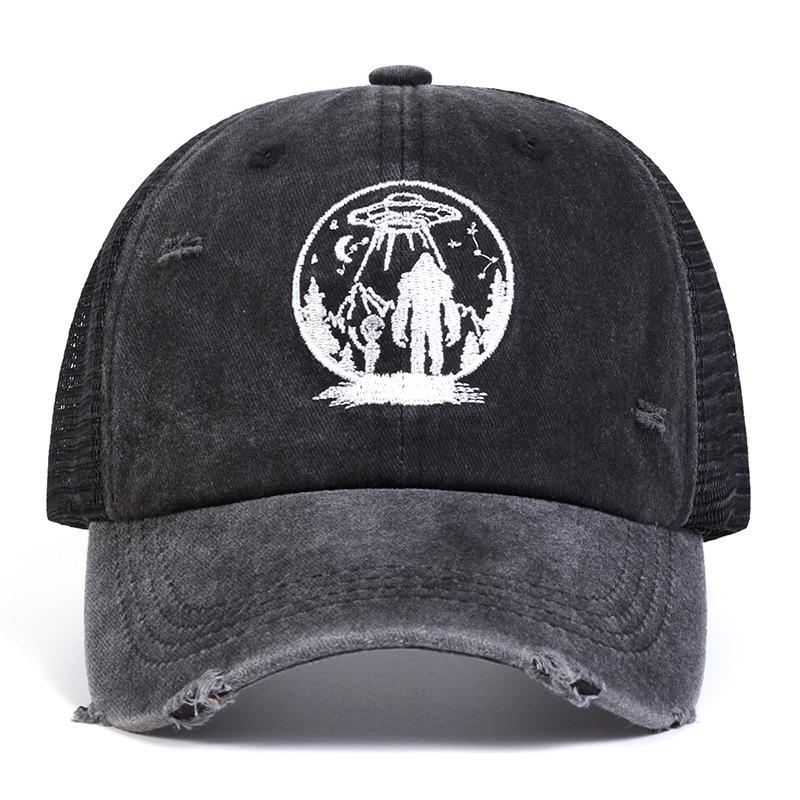 Unisex Cartoon Personality Embroidery Baseball Cap Spring Summer Outdoor Adjustable Sunscreen Hat