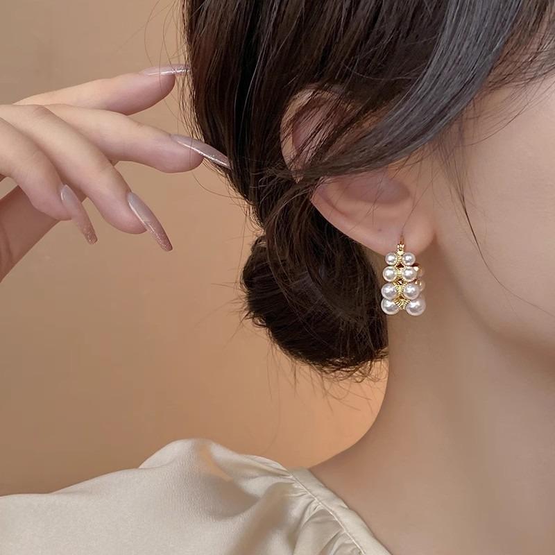 Micro Inlaid Pearl Hoop Earrings French Style Niche Luxury Delicate Jewelry For Women