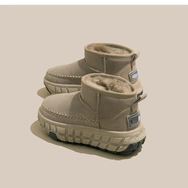Fleece Thickened Tire Sole Snow Boots New Short Tube Warm and Heightened Thick-soled Cotton Shoes