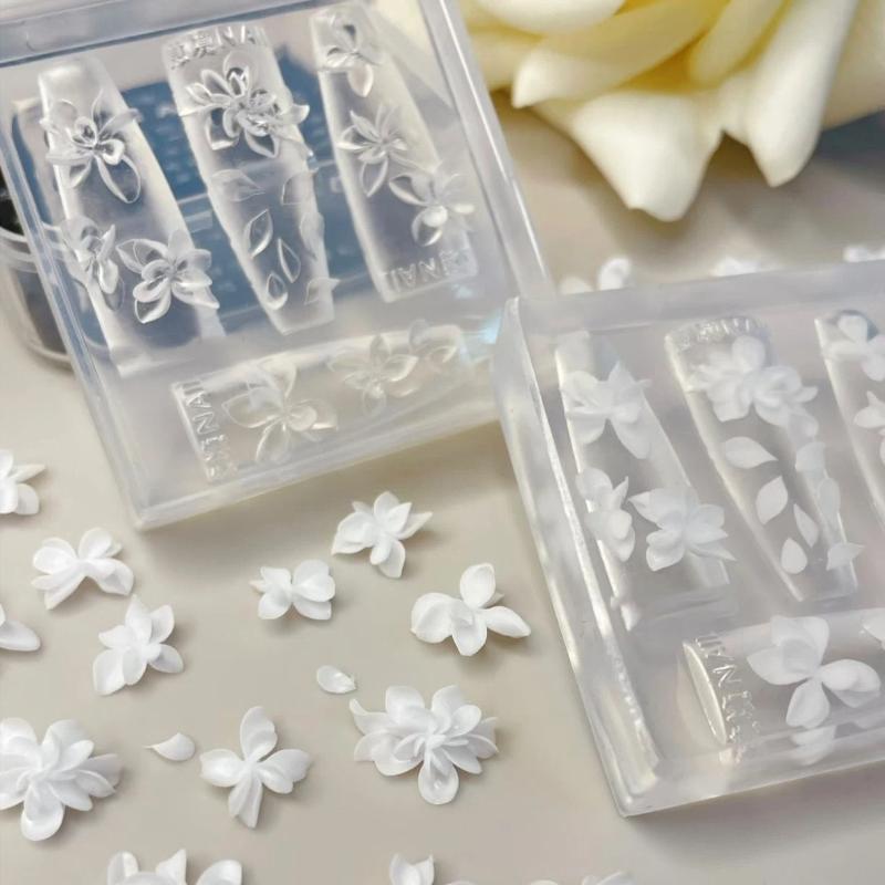 

3D Silicone Flower Nail Mold Floral Nail Art Carving Mold Diy Nail Art Decoration Transparent Template Manicure Design Tools ONESIZE
