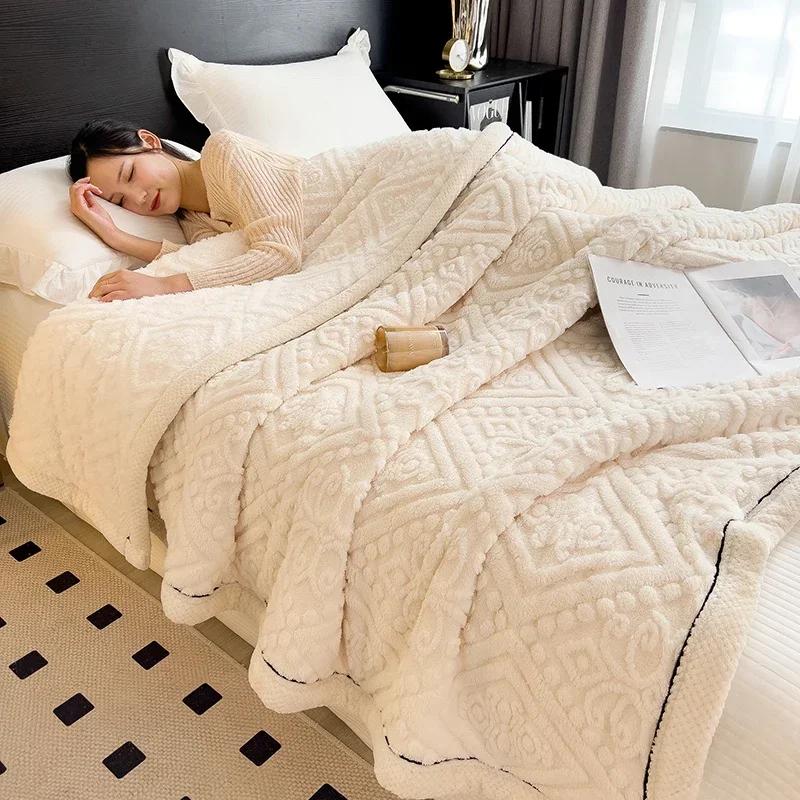 New Carved Velvet Warm Autumn Winter Blanket for Bed Soft Fluffy Sofa Blankets Warmth Cozy Coral Flannel Sofa Cover Blanket Nap