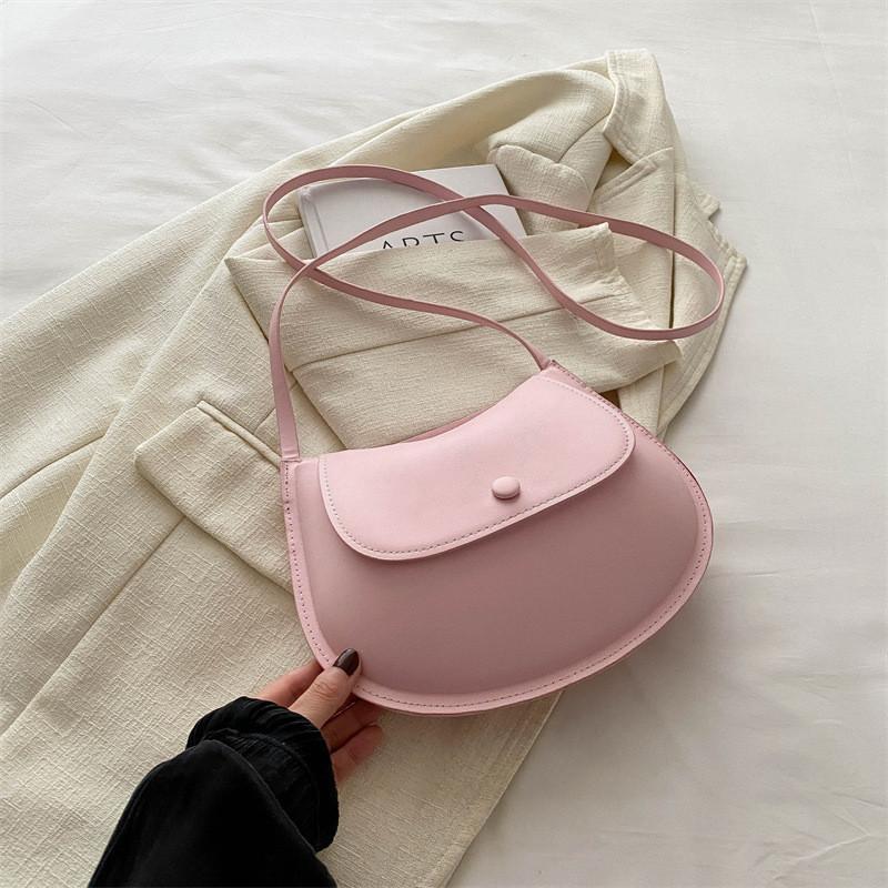 Stylish Summer New Casual Fashionable Single Shoulder Saddle Bag For Women In Multiple Colors