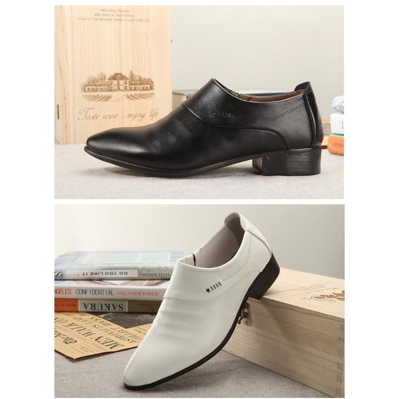 Fashion 2024 Classic Men Dress Shoes Slip On Leather Shoes for Men Plus Size Point Toe Business Casual Men Formal Shoes for Wedding