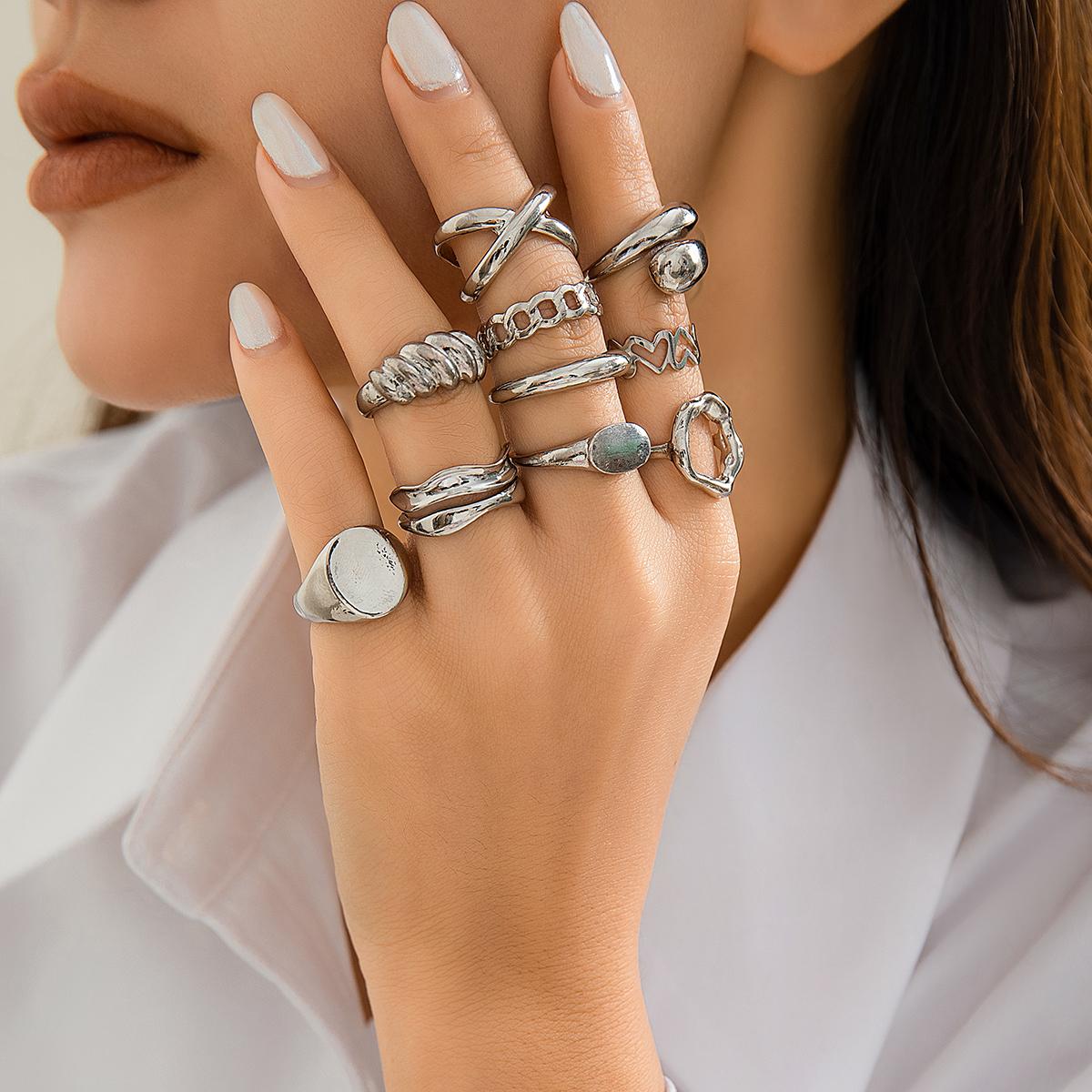 

Ingemark 10Pcs/Set Creative Hollow Love Heart Snake Rings for Women 2026 Trendy Vintage Gold Color Open Finger Rings Wed Jewelry