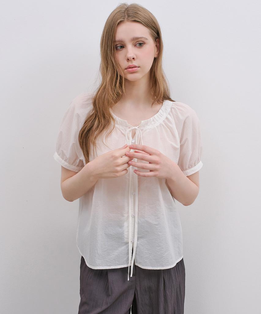 MIND BRIDGE WOMEN [W] Sheer Shirred White Short Sleeve Blouse