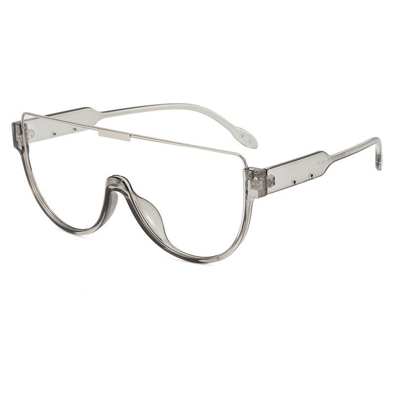 

Женские солнцезащитные очки в большой оправе — милые и стильные. Ношение солнцезащитных очков для мужчин и езда в солнцезащитных очках для тени — это тренд.