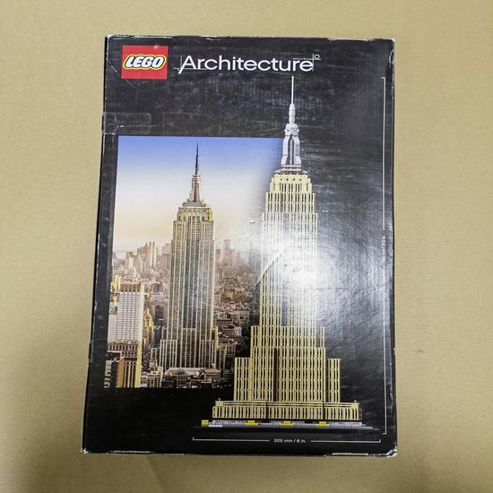 LEGO Architecture Empire State Building 21046,Package Box Damaged