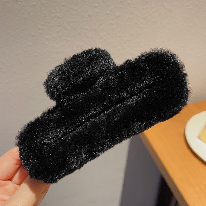 Large Plush Hair Clip: Autumn/Winter Volumizing Shark Clip for Women