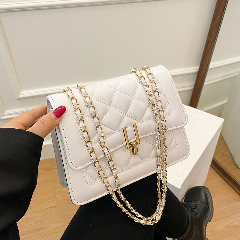 2025 Fashion Diamond Lattice Chain Shoulder Bag: Versatile Korean Crossbody for Commute