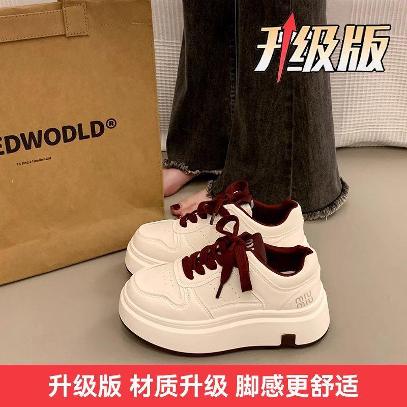 

Popular platform white shoes women s autumn 2025 new versatile sports and leisure shoes heightening lace-up lightweight board shoes 40 красный