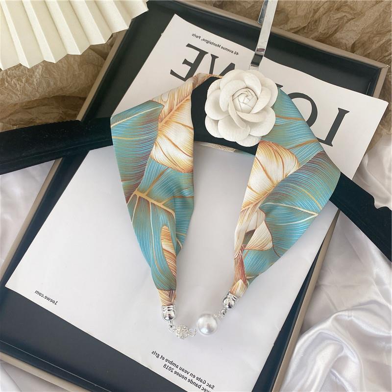 New Luxury Design Magnetic Pearls Button Silk Scarf Women Summer Neck Ornament Silk Scarves Lady Shirt Sunscreen Decoration Gift