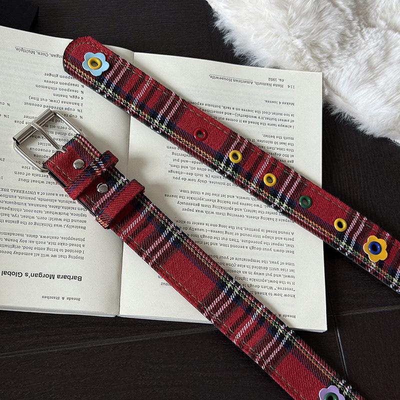 2025 Women's Y2K Retro Floral Plaid Leather Belt - Niche Accessory for Dresses & Canvas Pants