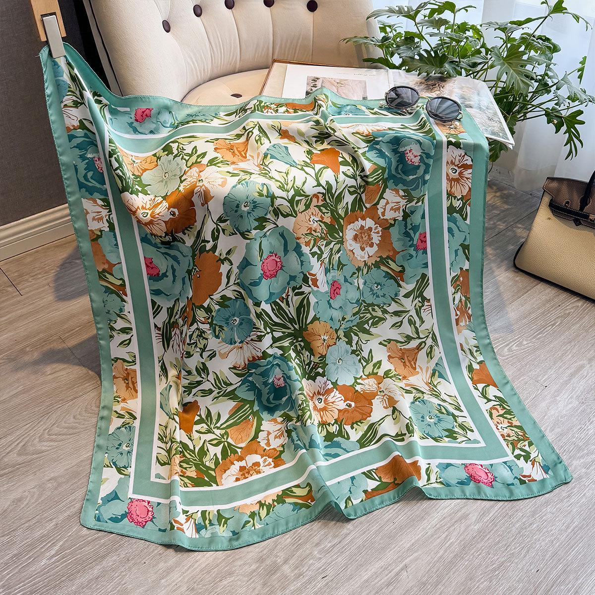 

Япония и Корея Платок с цветочным принтом Подарок на День матери Легкая роскошь Ретро Темперамент Новый Шелковый атласный Длинный шарф 90*90