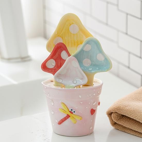 4-teiliges Keramik-Messlöffel-Set, Löffelhalter in Blumentopf-Form mit Pilzlöffeln, Niedliches Küchenwerkzeug für Reis, Backen, Valentinstagsgeschenk für sie