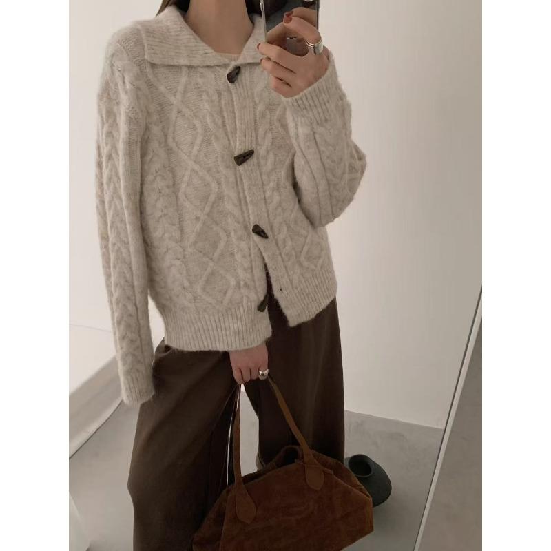 Retro Lapel Horn Buckle Twist Knitted Cardigan Women's Autumn and Winter New Loose and Thin Soft Waxy Sweater Jacket